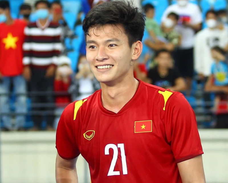 phan-tuan-tai-tai-xuat-diem-sang-moi-cho-tuyen-viet-nam
